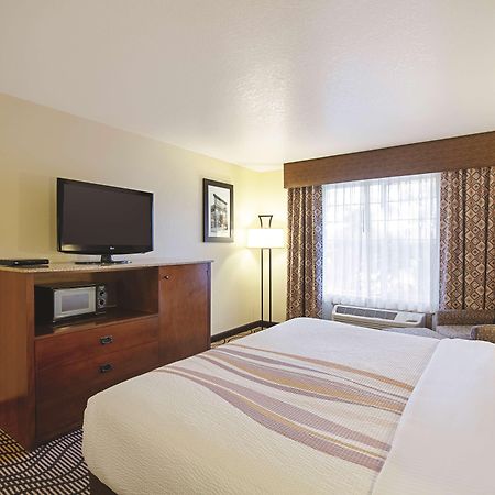 Best Western Plus Riverfront Hotel And Suites غريت فولز، مونتانا المظهر الخارجي الصورة