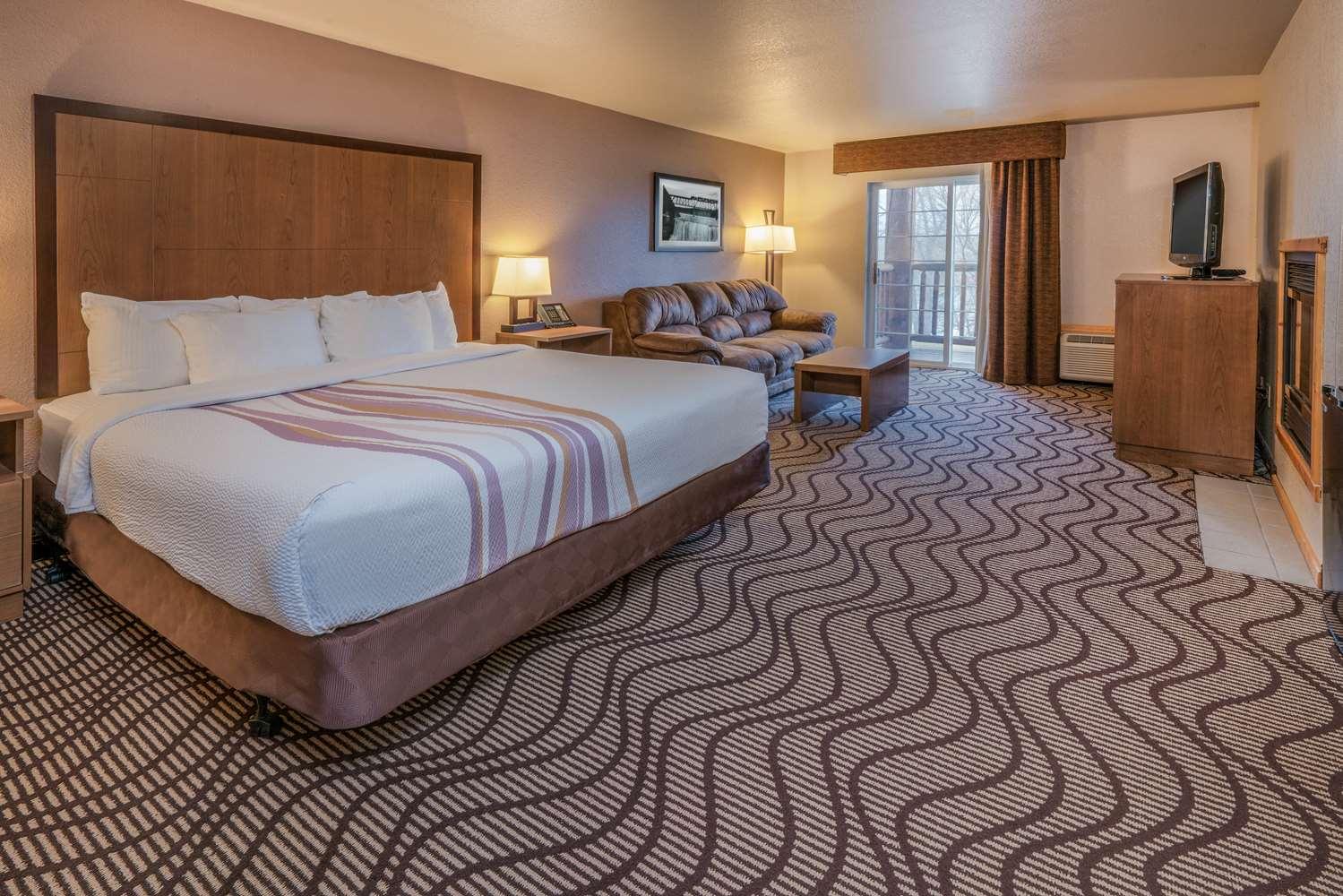 Best Western Plus Riverfront Hotel And Suites غريت فولز، مونتانا المظهر الخارجي الصورة
