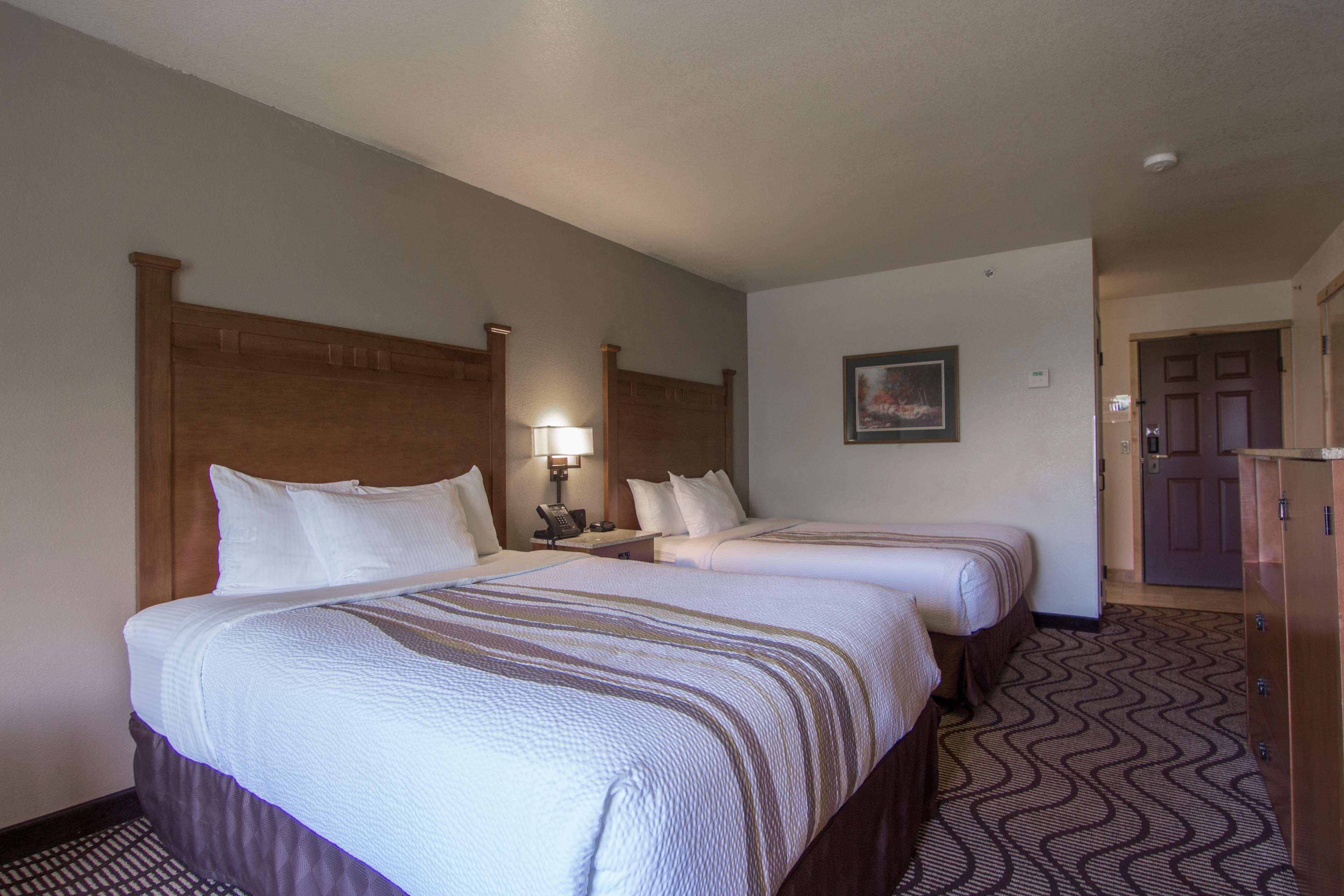 Best Western Plus Riverfront Hotel And Suites غريت فولز، مونتانا المظهر الخارجي الصورة